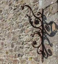 Antike Hoflampe Halter